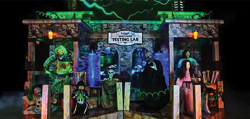spirit-halloween-in-store-digital-displays