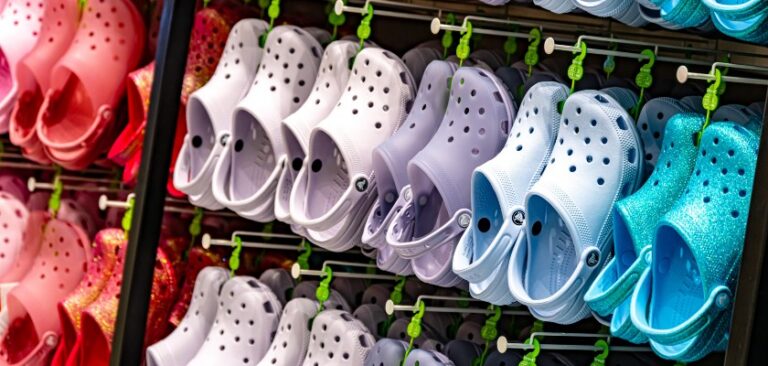 Ugly to Iconic: How Crocs Marketing Strategy & Advertising Campaigns ...